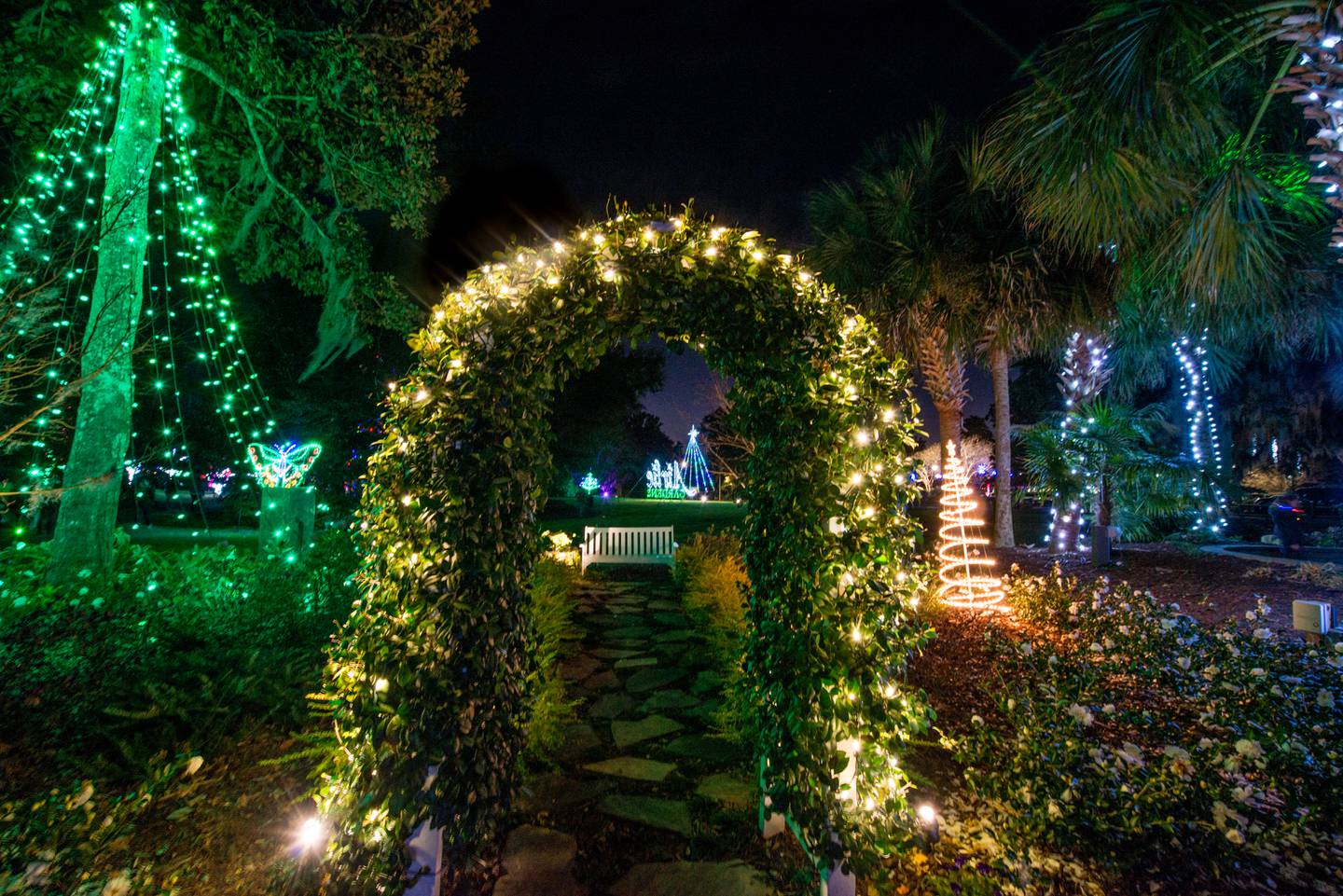 Enchanted Airlie sells out in less than an hour for 2022 holiday season